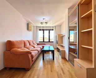 Living room of Flat for sale in Salamanca Capital  with Air Conditioner, Terrace and Balcony