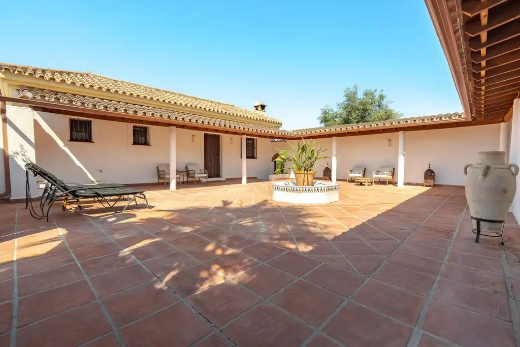 Villa con piscina in vendita a Coín, imagen 7