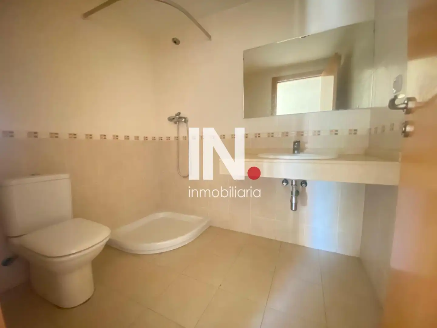 Piso en venta en Albatàrrec con Calefacción