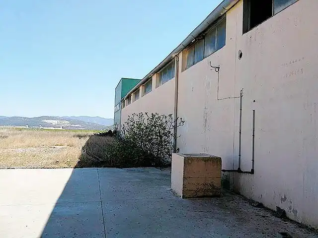 Vista exterior de Nau industrial en venda en Ulldecona