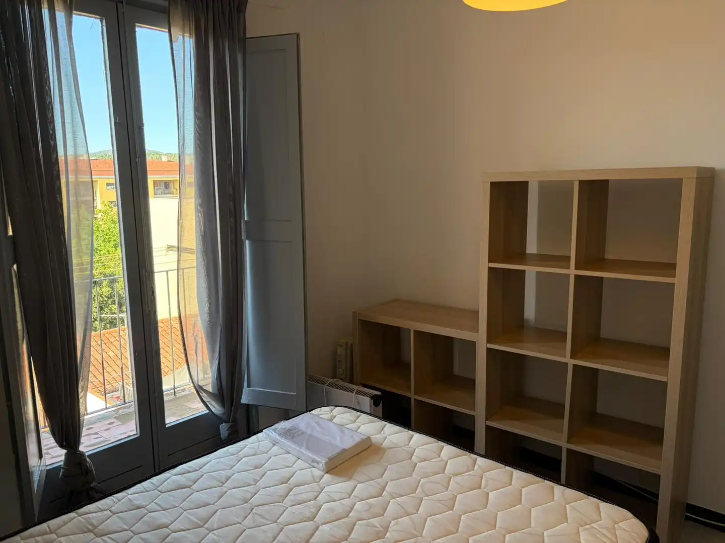 Habitación de Piso de alquiler en Girona con Calefacción, Amueblado y Horno