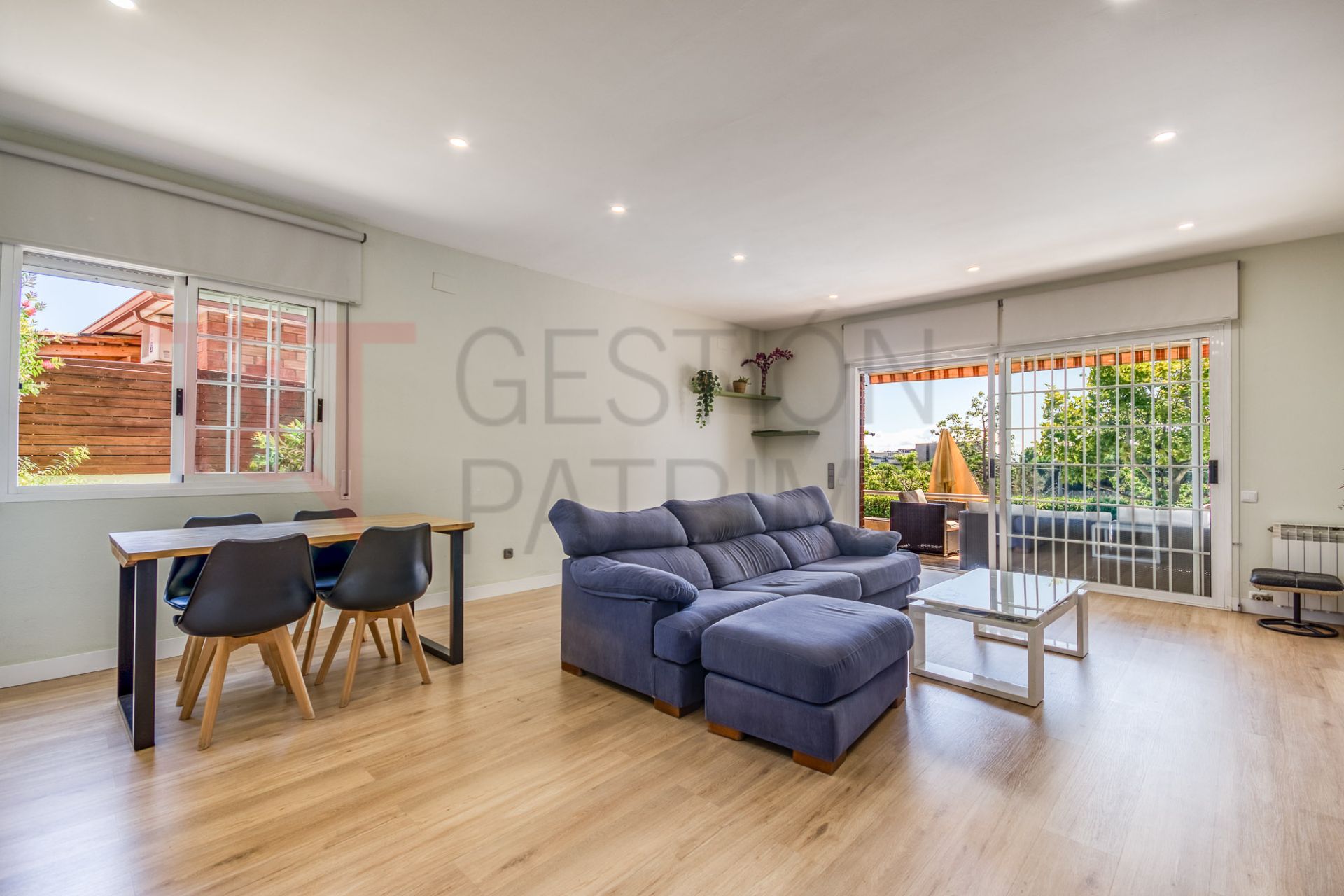 Single-family semi-detached for sale in Carrer Verge de Montserrat, 12, Tiana