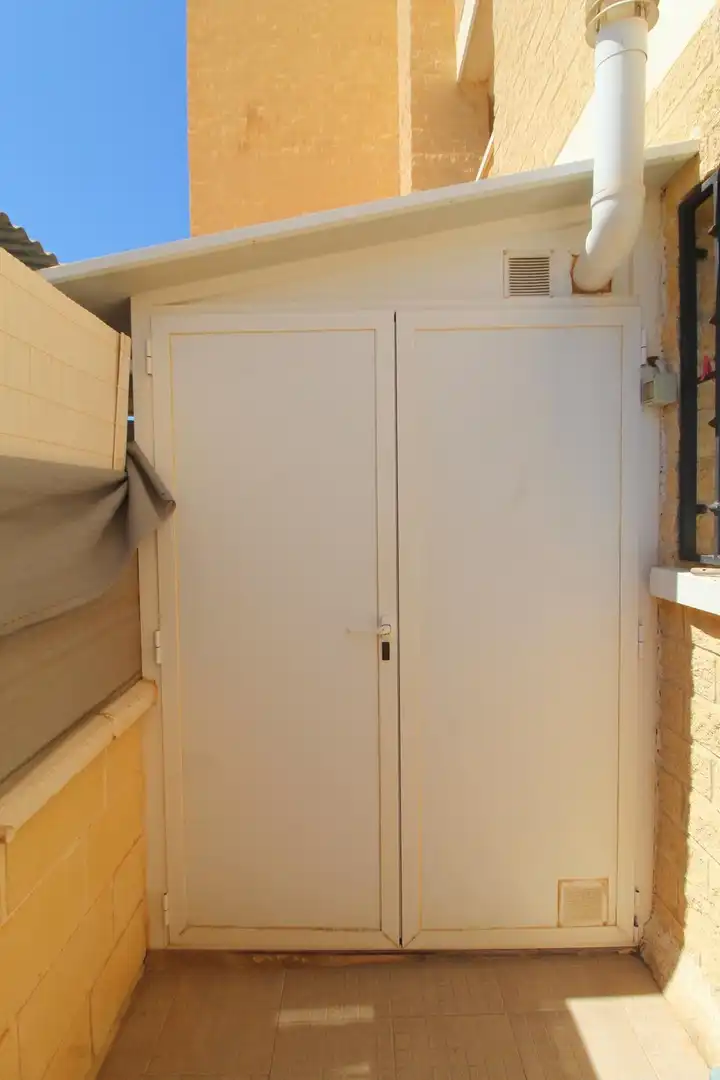 Planta baixa en venda en Torrevieja amb Aire condicionat, Terrassa i Moblat