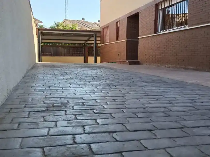 Vista exterior de Casa o chalet en venta en Vélez-Málaga con Aire acondicionado, Piscina y Balcón