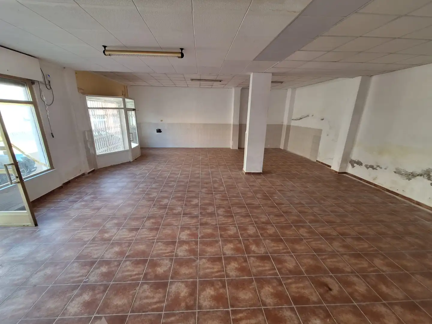 Local de lloguer en Pedanías Oeste