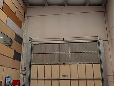 Industriegebäude zur Miete in De Alfonso Álvarez Miranda