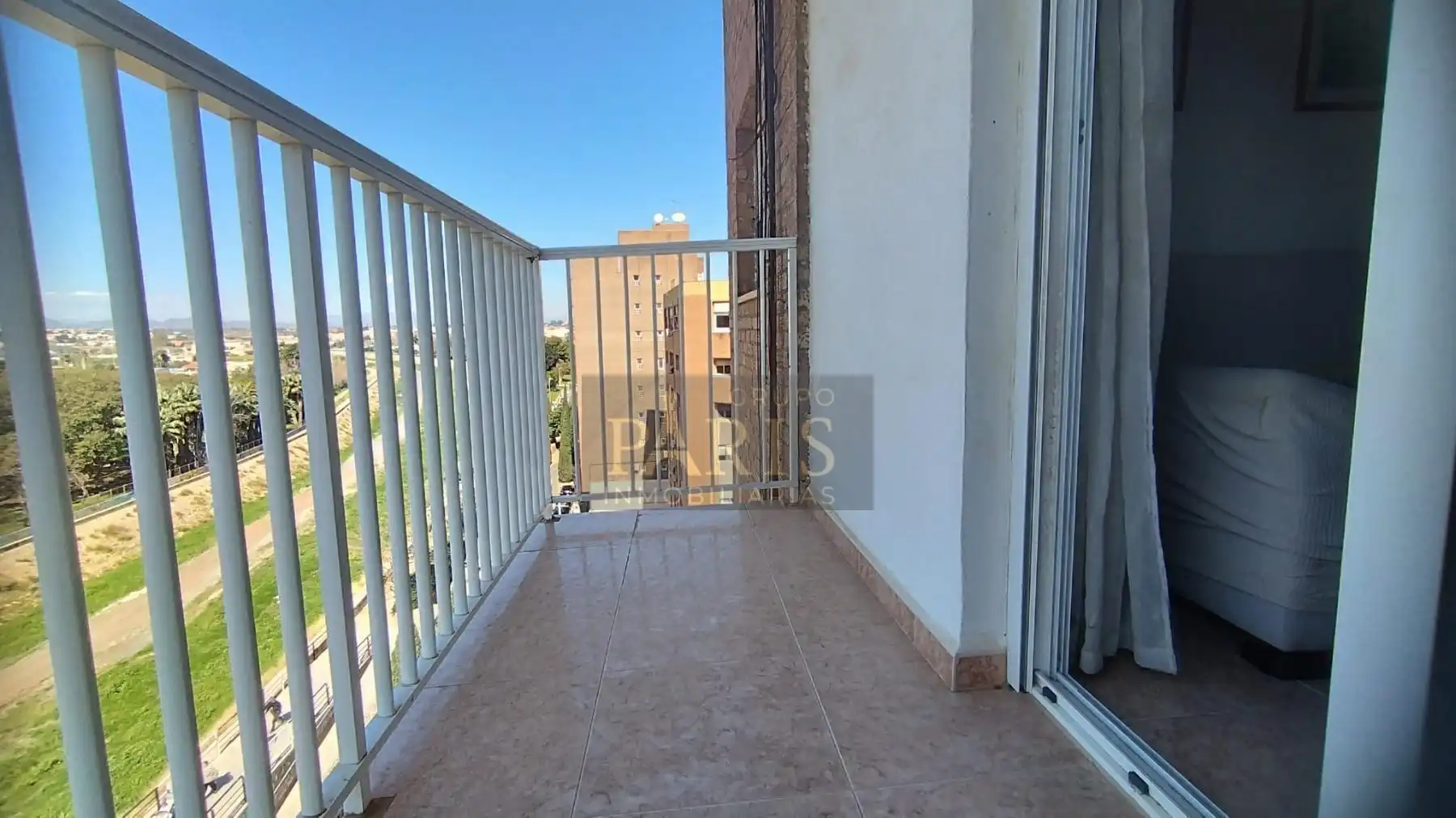 Piso de alquiler en Alameda
