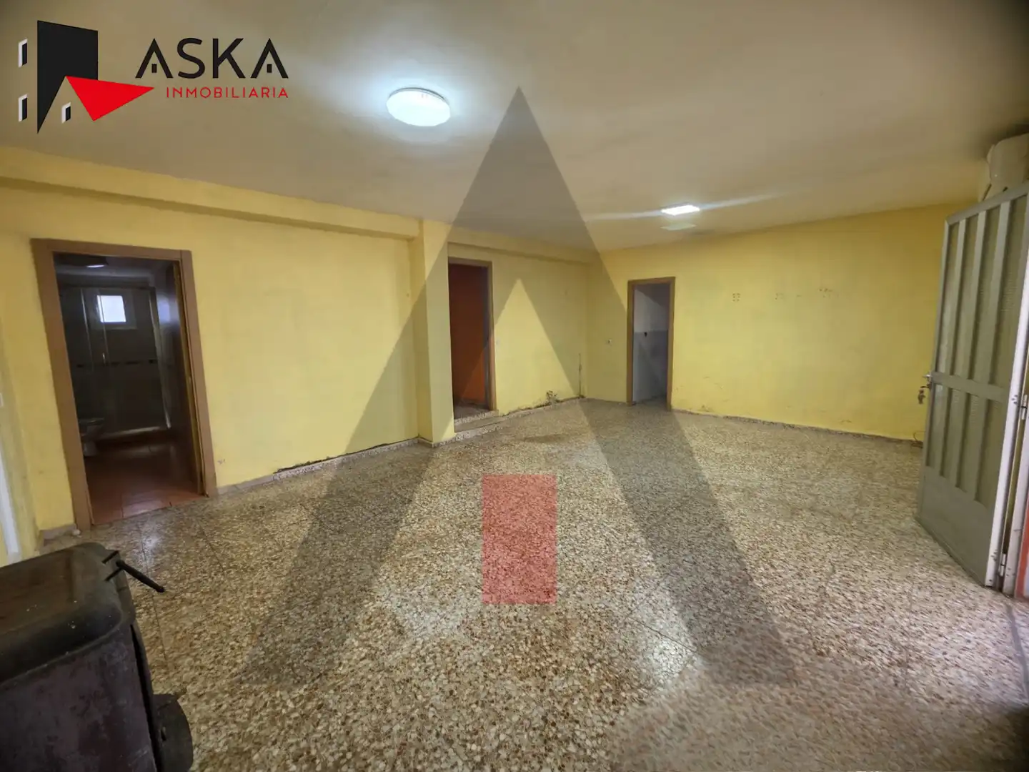 Casa o xalet en venda en Montserrat amb Jardí privat, Traster i Piscina