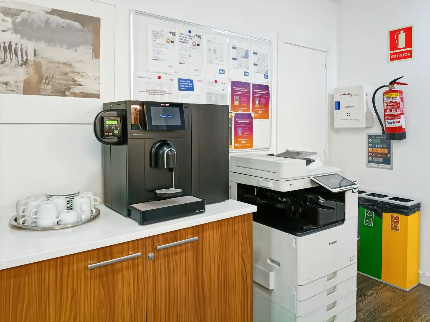 Büro zur Miete in Barcelona mit Klimaanlage, Heizung und Möbliert