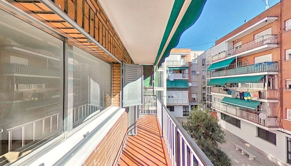 Piso de alquiler en Canillejas - Imagen 2