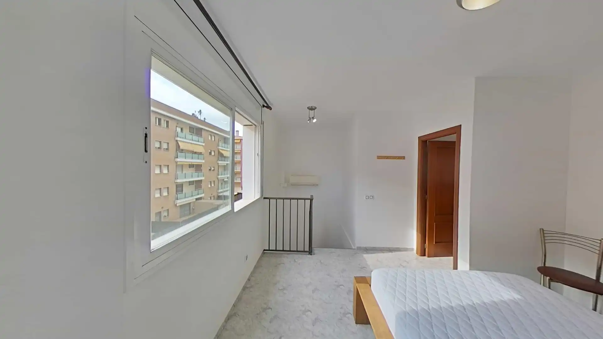 Maisonette mit Balkon zum Verkauf in Fenals, imagen 3
