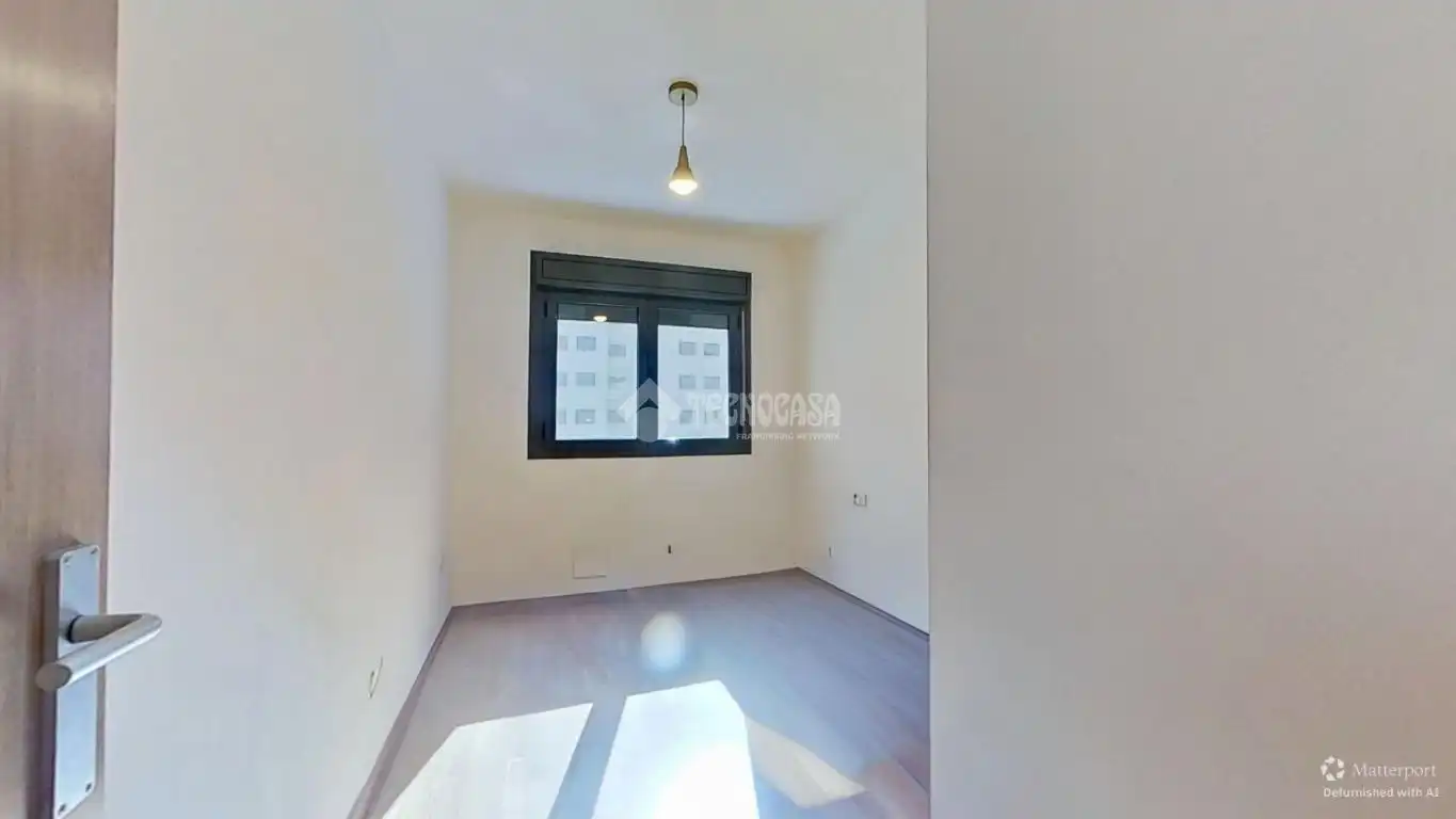 Habitación de Piso en venta en Barberà del Vallès con Aire acondicionado, Trastero y Balcón