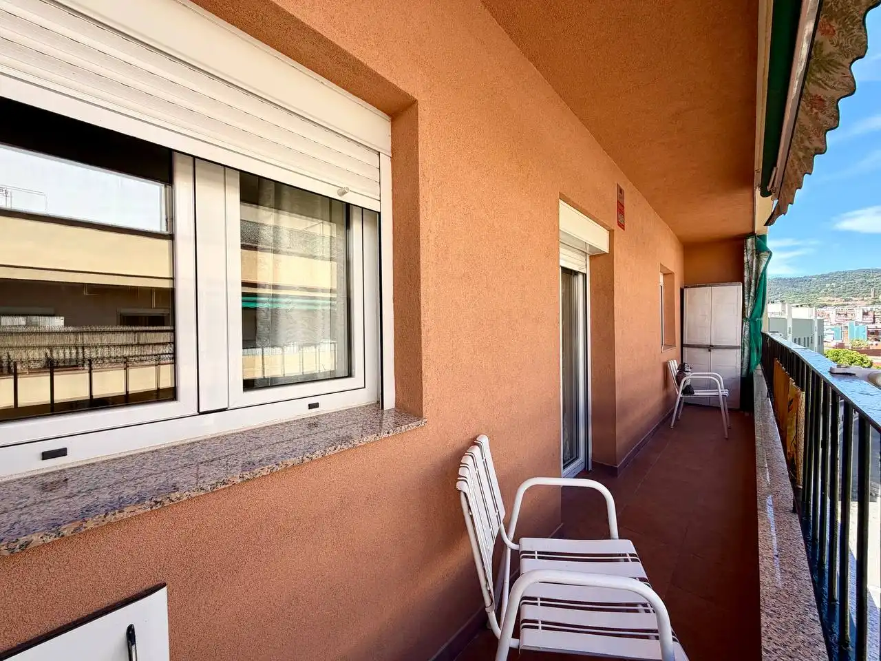 Flat with terrace for sale in Carrer de la Vall d'Ordesa