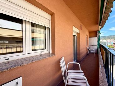 Piso con balcón en venta en Carrer de la Vall d'Ordesa