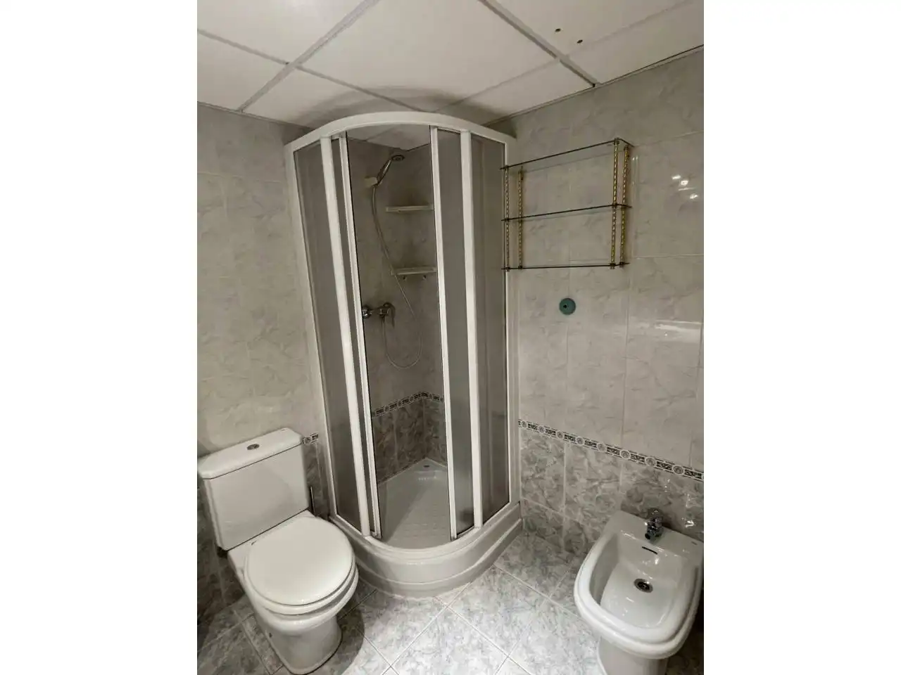 Bathroom of Flat for rent in El Campello  with Air Conditioner, Heating and Alarm