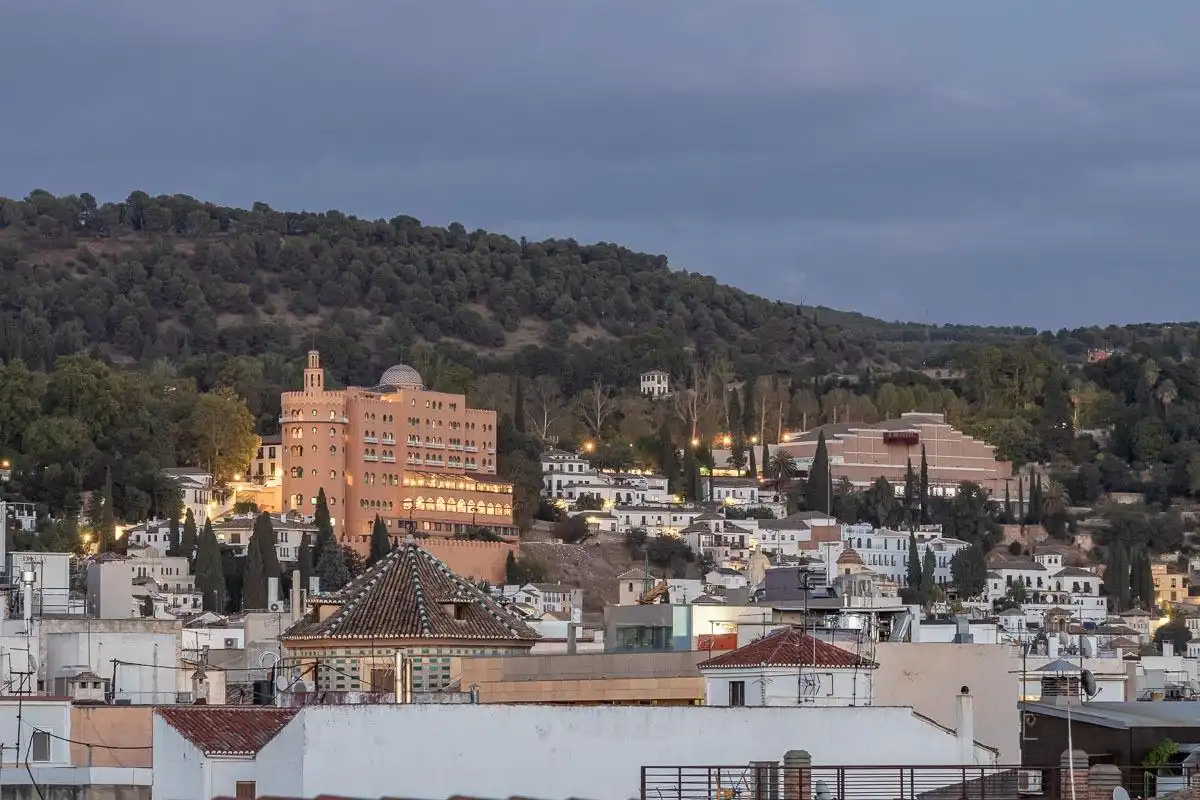Dúplex amb terrassa en venda a Ronda, imagen 4