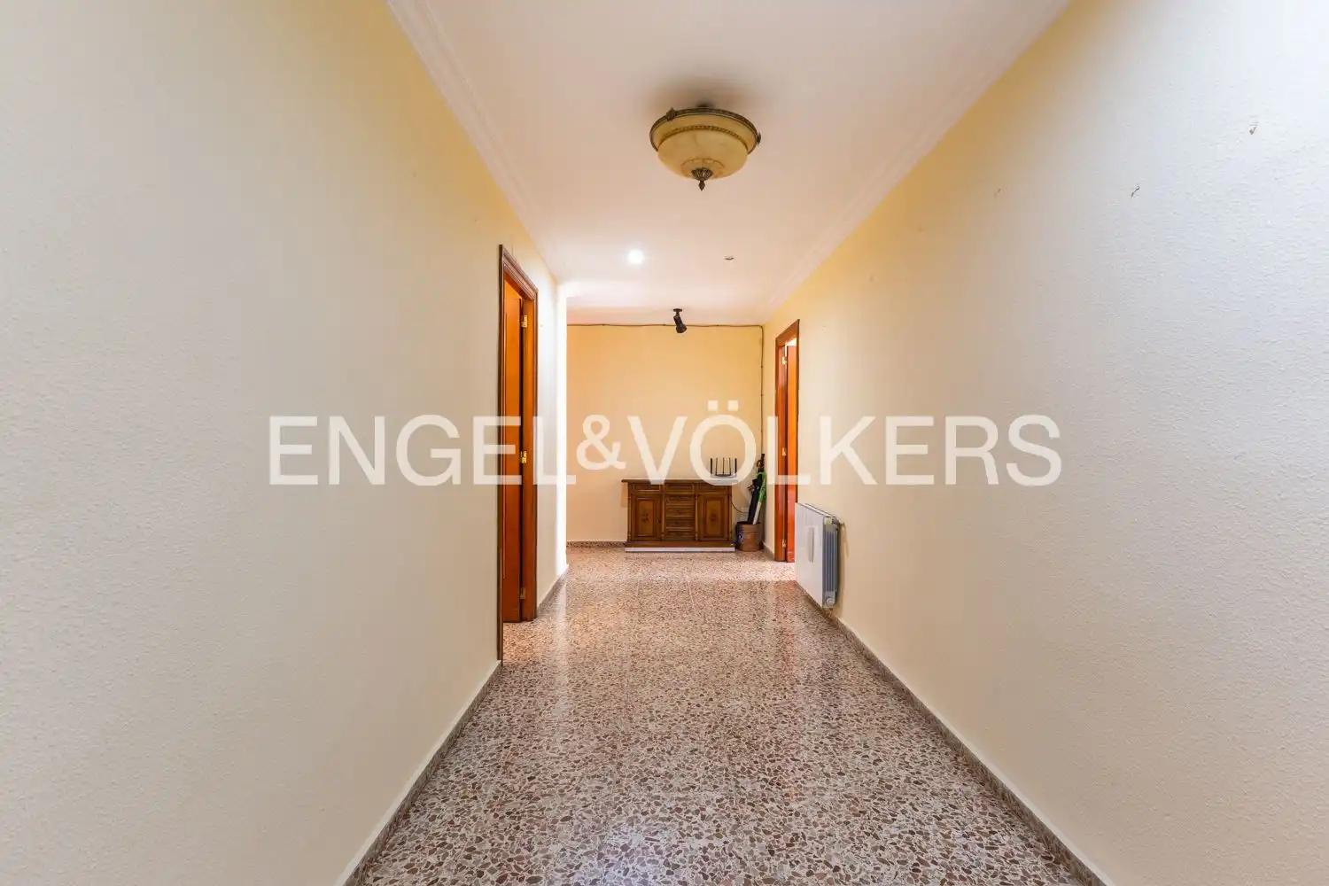 Piso de alquiler en Valencia con Aire acondicionado, Calefacción y Terraza