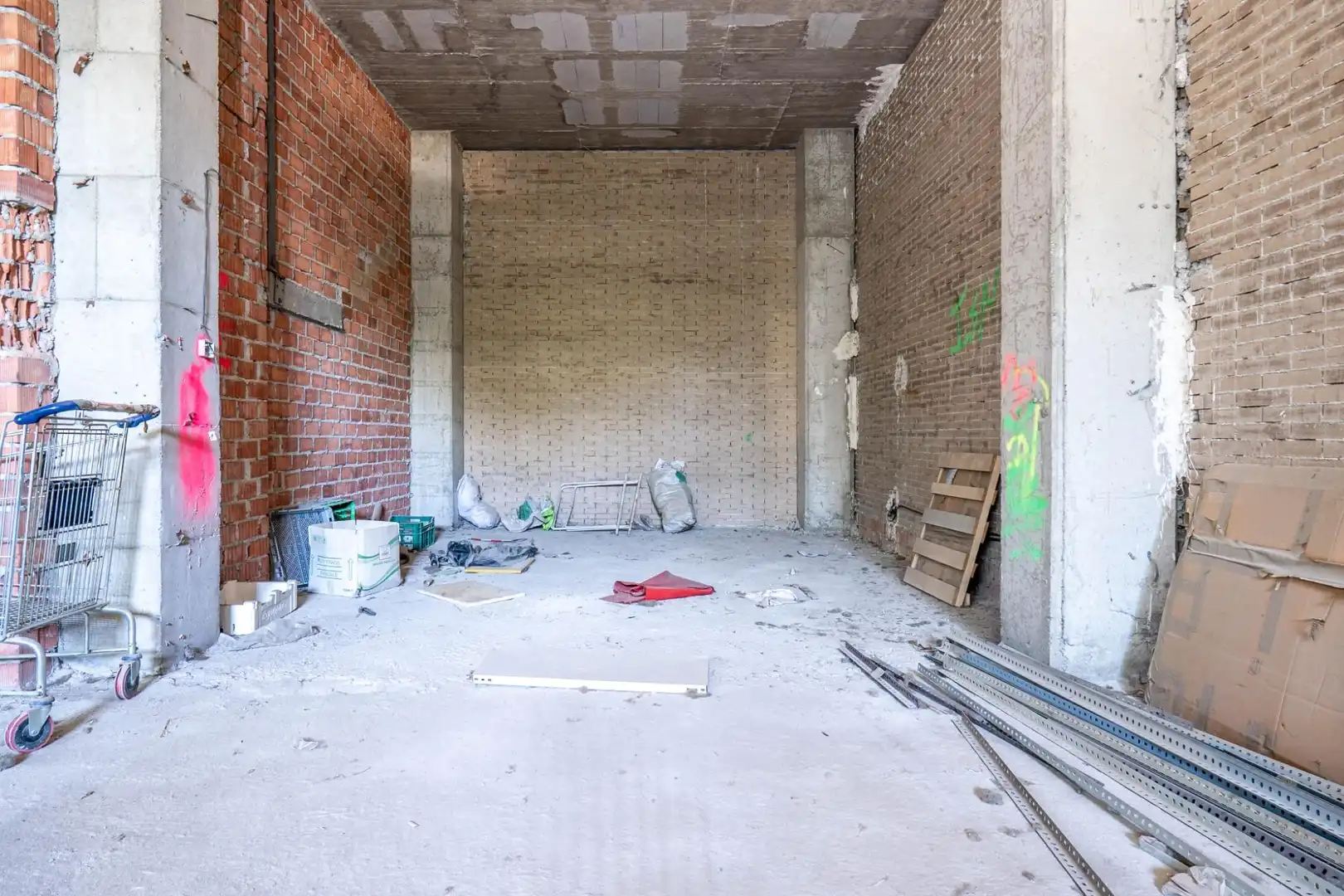 Local comercial en venta en Catedrática Asunción Linares, imagen 13