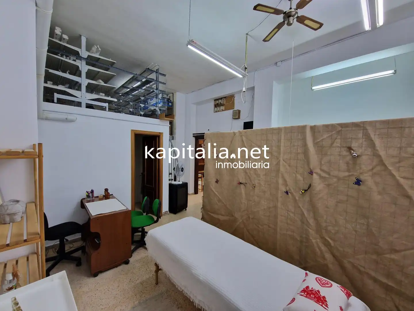 Locale commerciale in vendita a Sant Josep - Zona Hospital, imagen 6