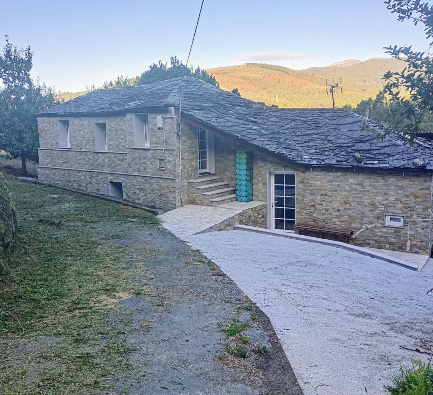 Exterior view of House or chalet for sale in Coaña  with Heating, Terrace and Storage room
