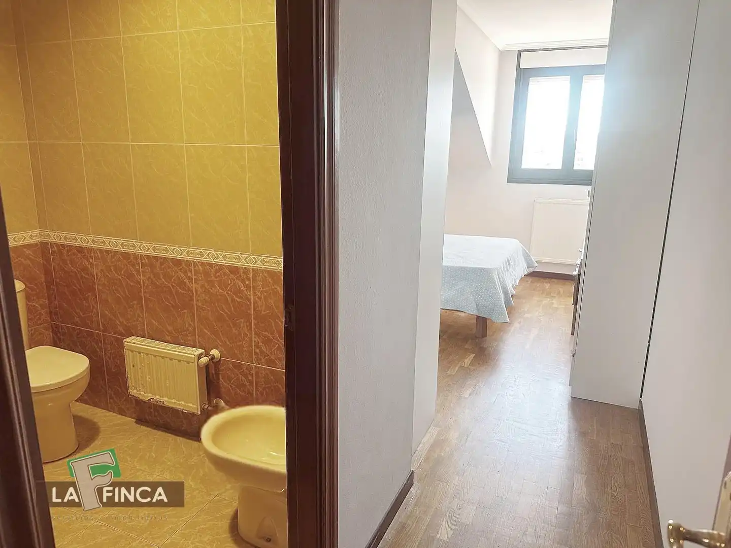 Bathroom of Flat for sale in Carreño  with Heating, Storage room and Furnished