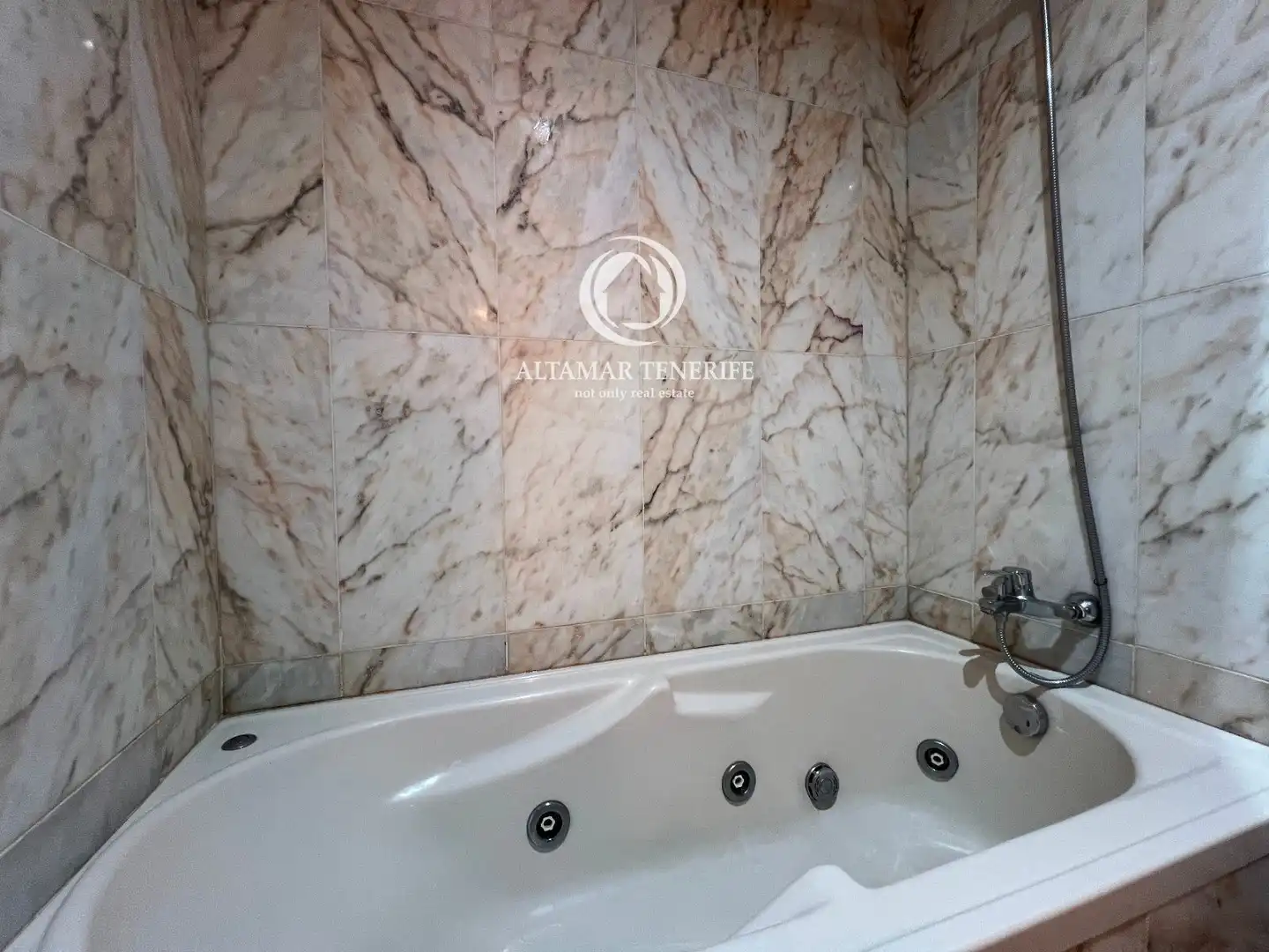 Apartamento de alquiler en Roques del Salmor, 12, Playa del Duque