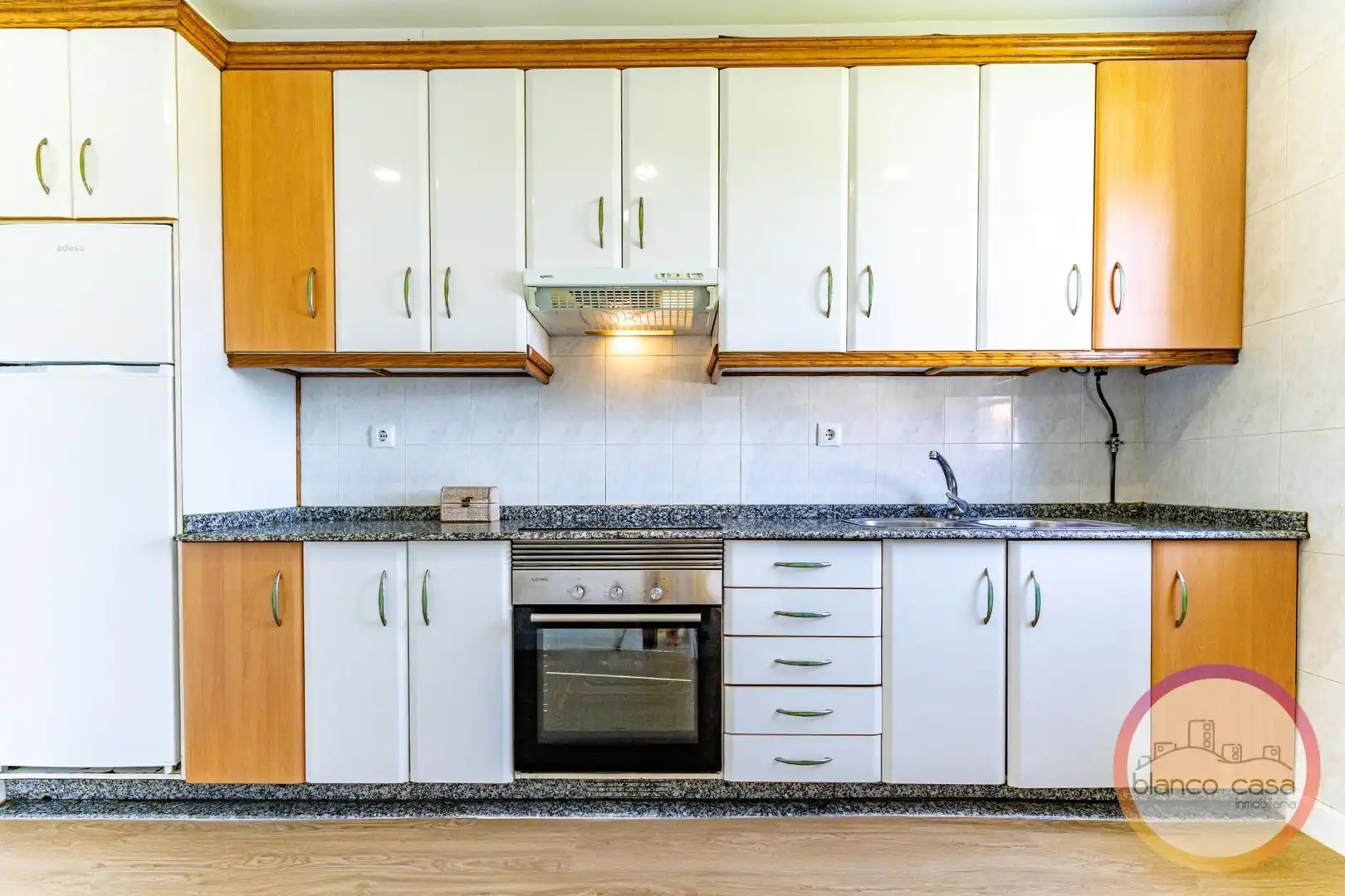 Kitchen of Houses for sale in Carballo  with Heating
