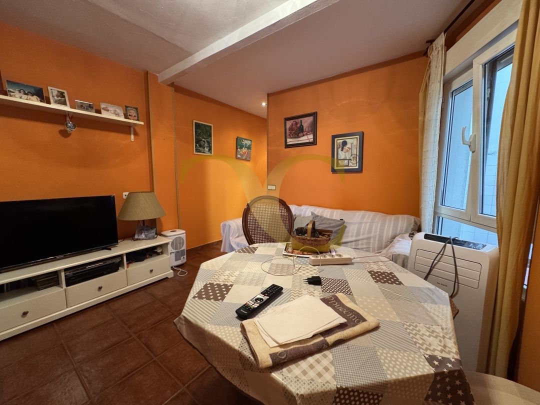 Sala de estar de Piso en venta en Gijón  con Calefacción, Terraza y Amueblado