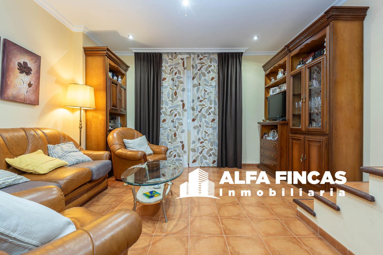 Sala d'estar de Casa o xalet en venda en Casas de Fernando Alonso amb Aire condicionat i Jardí privat