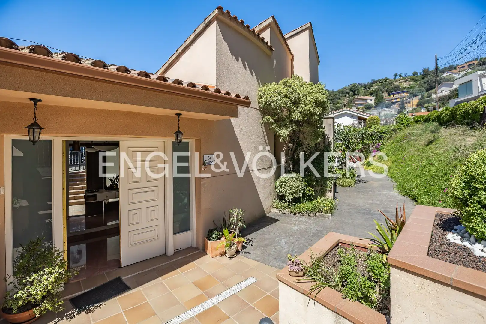 Vista exterior de Casa o xalet en venda en Sant Fost de Campsentelles amb Calefacció, Jardí privat i Parquet