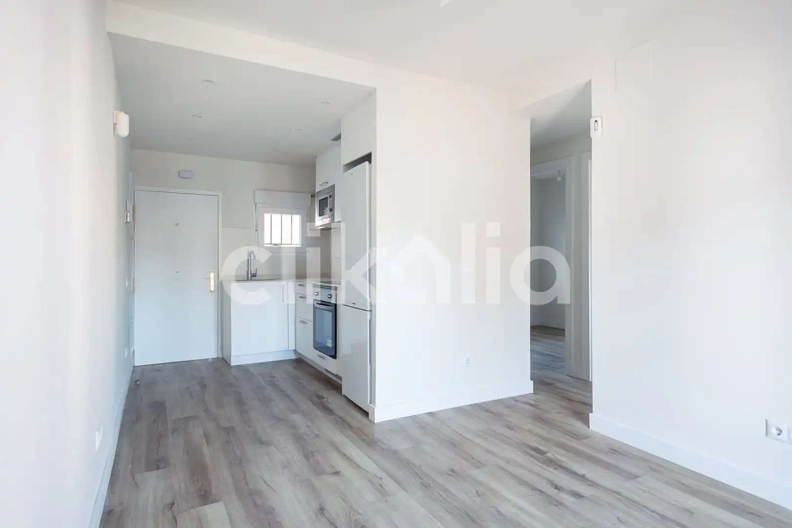 Kitchen of Flat for rent in Puente de Vallecas