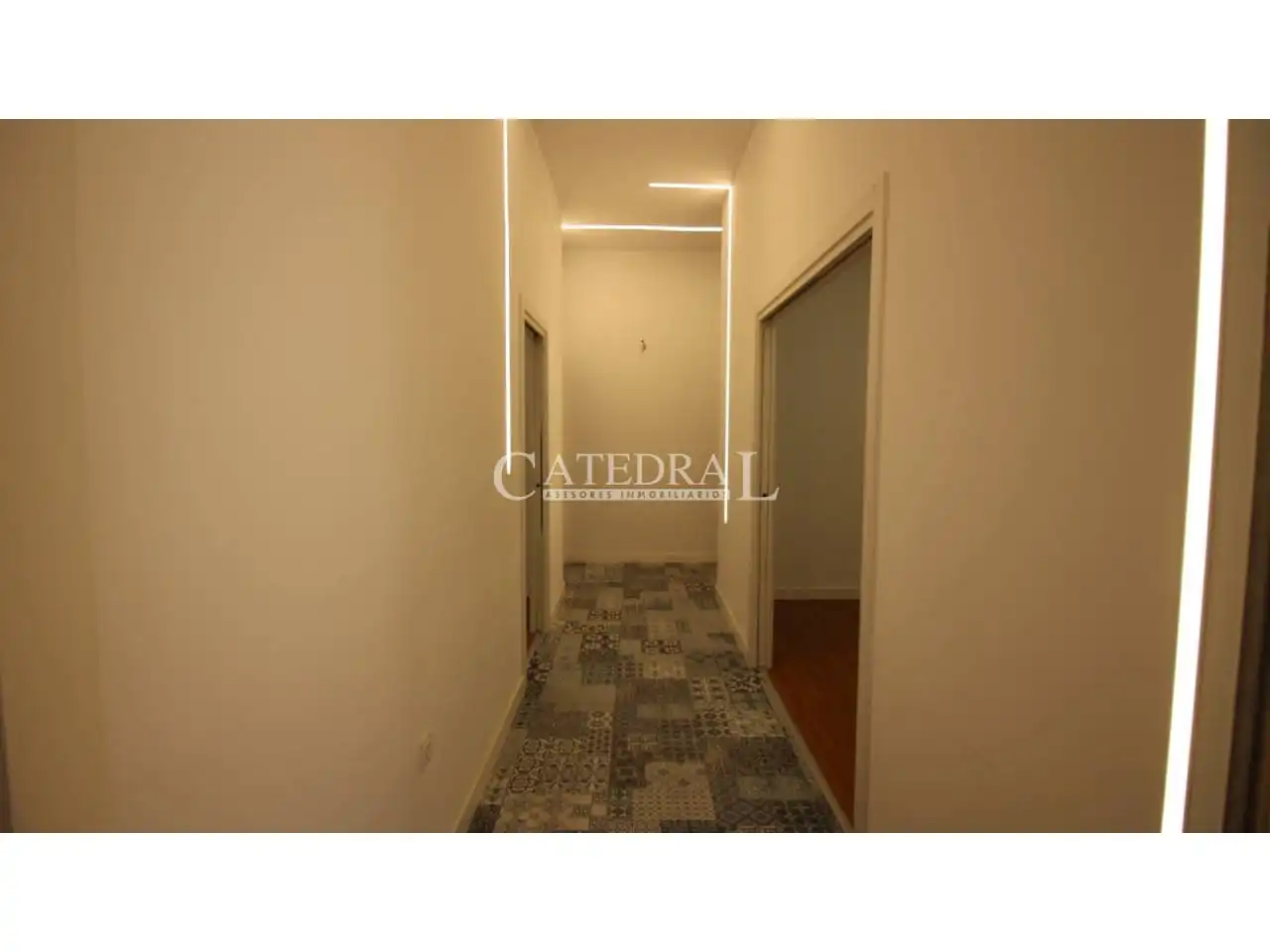Commercial properties for rent in Sevilla  with Air Conditioner