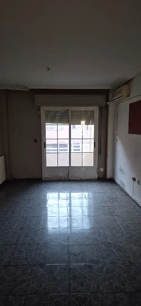 Piso con terraza en venta en Calle Luis Vives 13, imagen 3