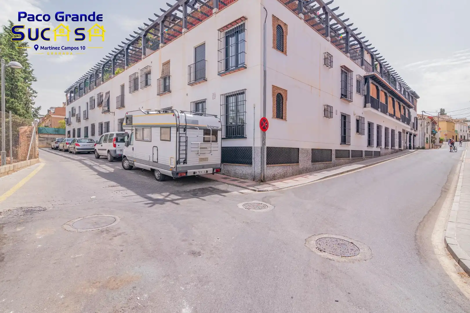 Vista exterior de Piso en venta en La Zubia con Calefacción y Balcón
