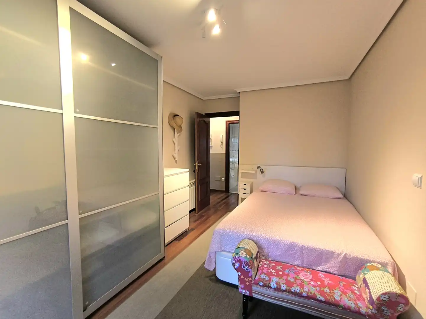 Bedroom of Flat for rent in Piélagos  with Heating, Private garden and Parquet flooring