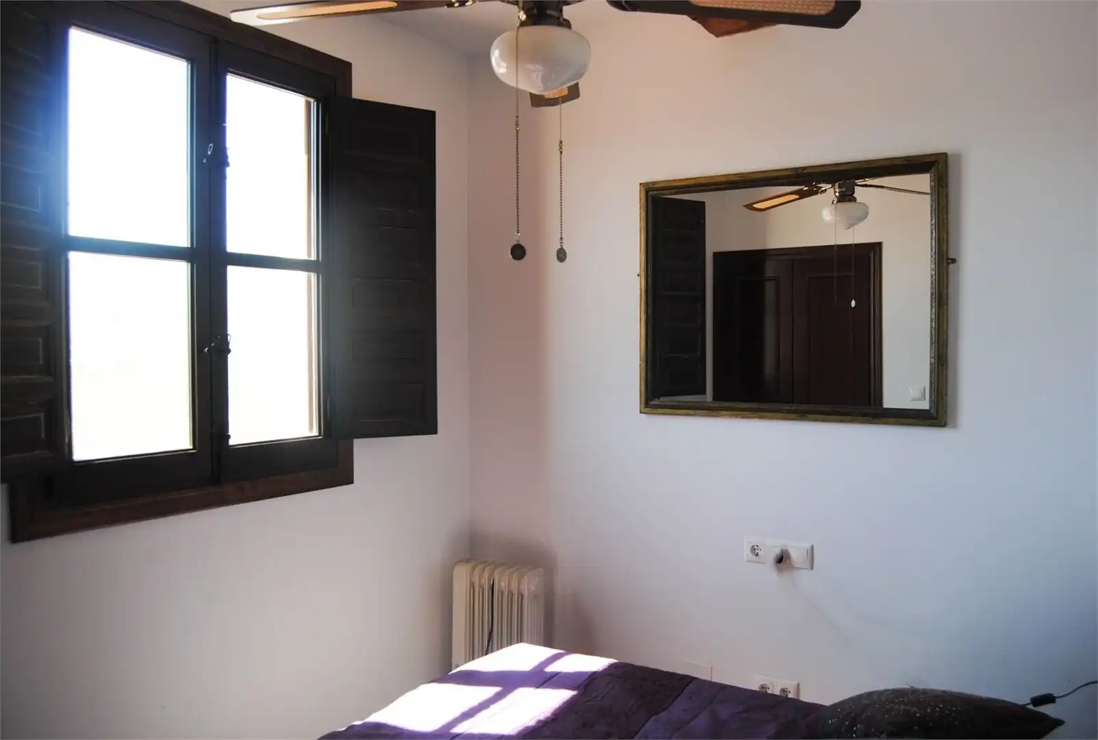 Habitación de Casa o chalet en venta en Vélez-Málaga con Aire acondicionado, Jardín privado y Terraza