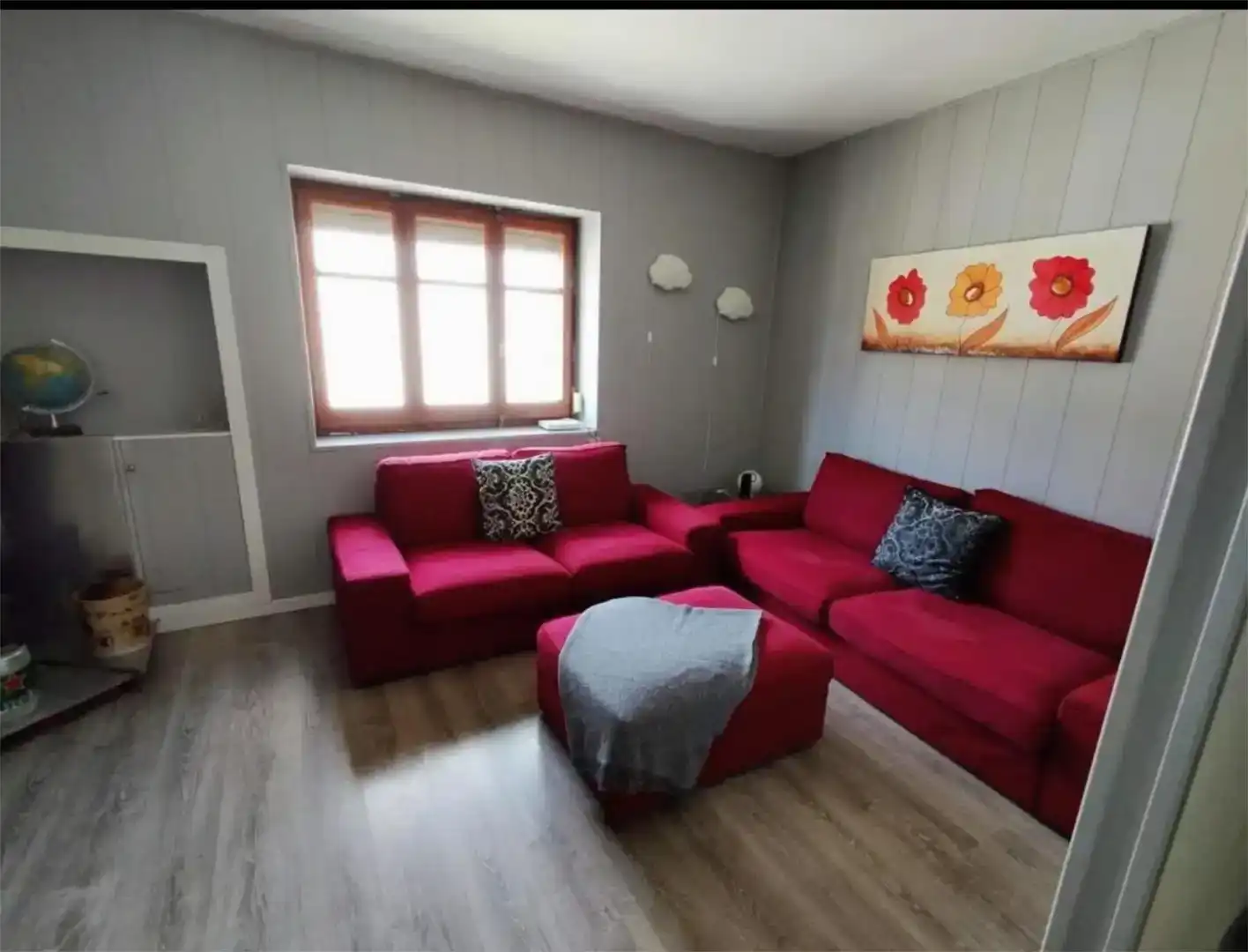Sala d'estar de Casa adosada de lloguer en Villar del Arzobispo amb Aire condicionat, Parquet i Moblat
