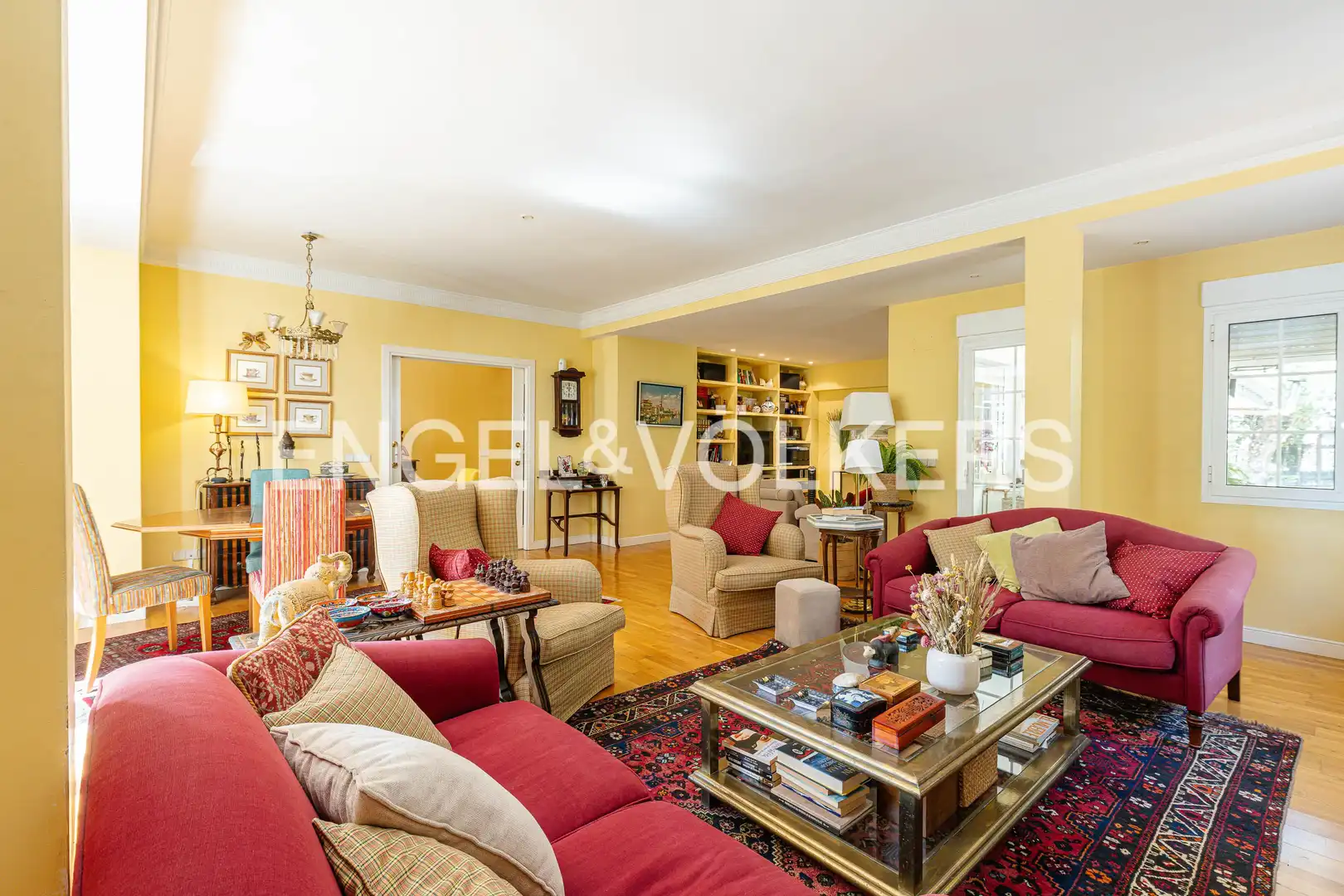 Sala de estar de Casa o chalet en venta en Las Rozas de Madrid con Aire acondicionado, Calefacción y Jardín privado