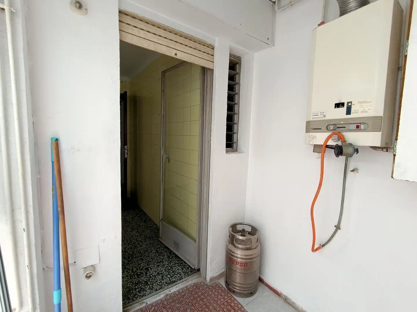 Flat for sale in Alicante / Alacant  with Air Conditioner and Balcony