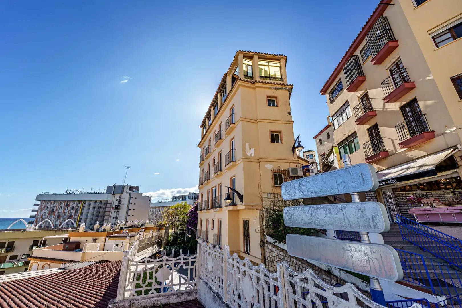 Exterior view of Buildings for sale in Torremolinos