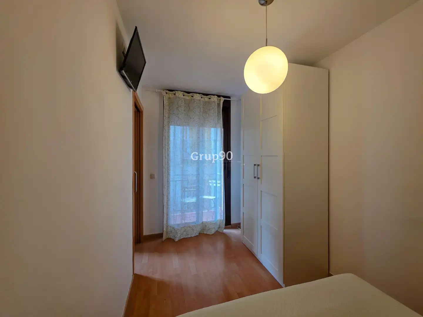 Schlafzimmer von Wohnungen zum Verkauf in Lleida mit Klimaanlage, Heizung und Balkon