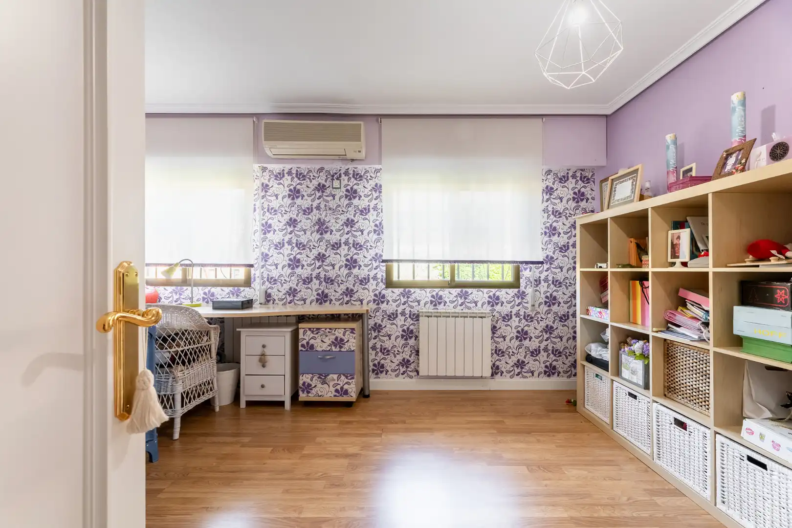 Schlafzimmer von Haus oder Chalet zum Verkauf in Pozuelo de Alarcón mit Klimaanlage, Heizung und Privatgarten
