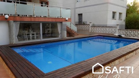 Foto 3 de Casa o xalet en venda a Els Avets - Can Serrafossà - Ximelis, Rubí