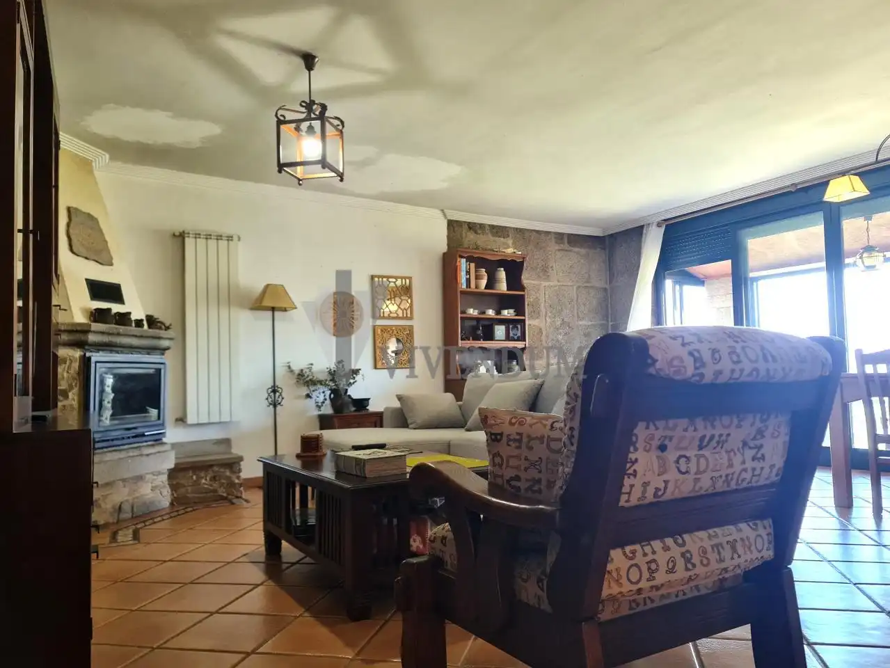Sala de estar de Casa o chalet en venta en Redondela con Calefacción, Jardín privado y Terraza