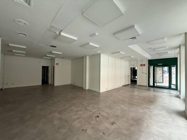 Local comercial en Venta en Jenaro Oraá Kalea en La Txitxarra - Murrieta - Parke Santurtzi