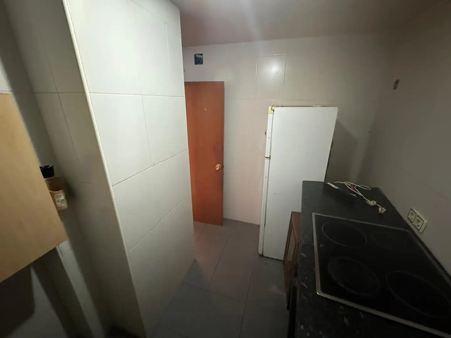 Kitchen of Flat for sale in Girona