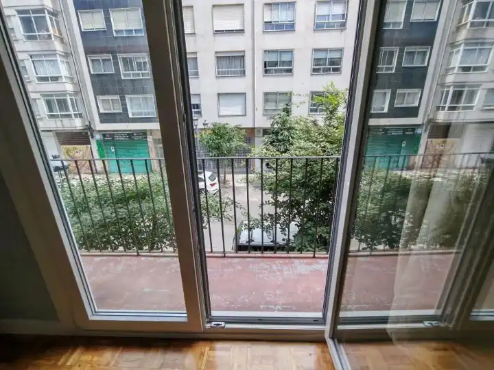 Terraza de Piso de alquiler en Vigo  con Calefacción y Balcón