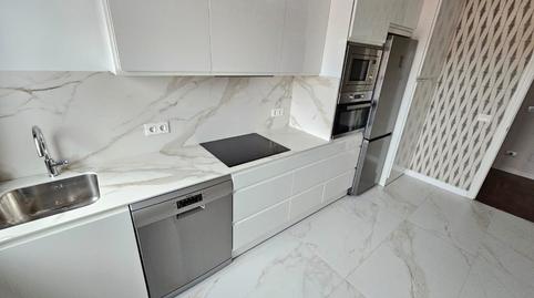 Foto 2 de Piso en venta en Calle Jose Manuel Pedregal, Centro, Avilés