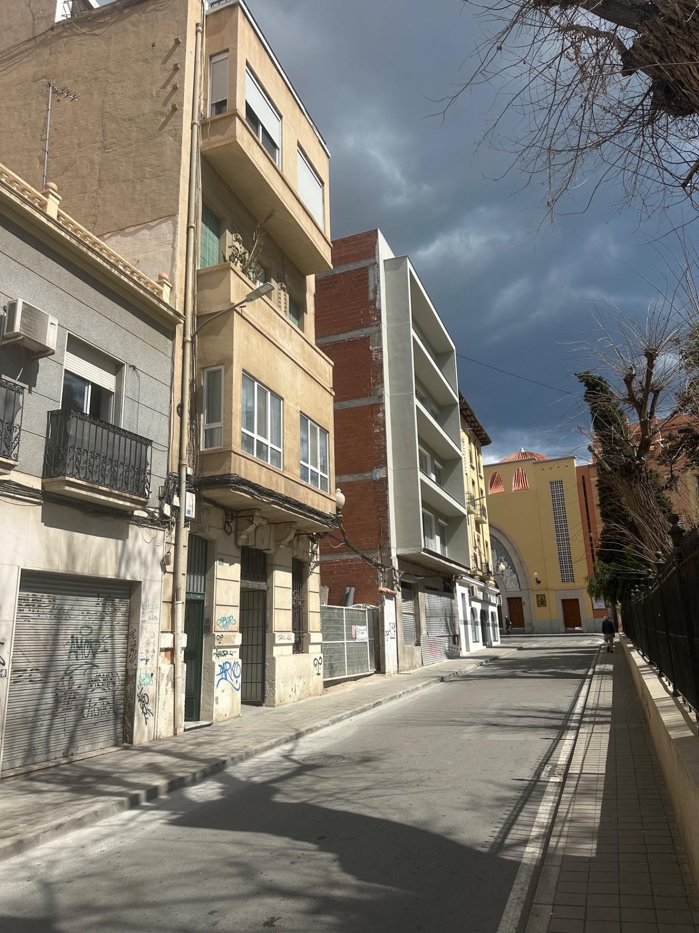 Vista exterior de Piso en venta en Alicante / Alacant con Aire acondicionado, Calefacción y Trastero