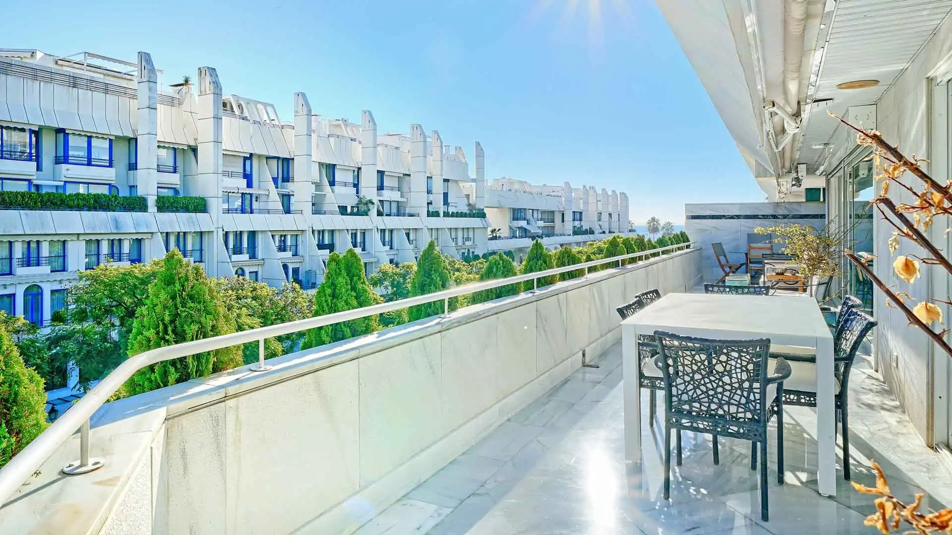 Terrassa de Apartament en venda en Marbella amb Aire condicionat, Terrassa i Piscina